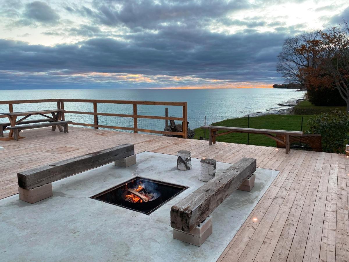 The Lakeside Prince Edward County ウェリントン エクステリア 写真
